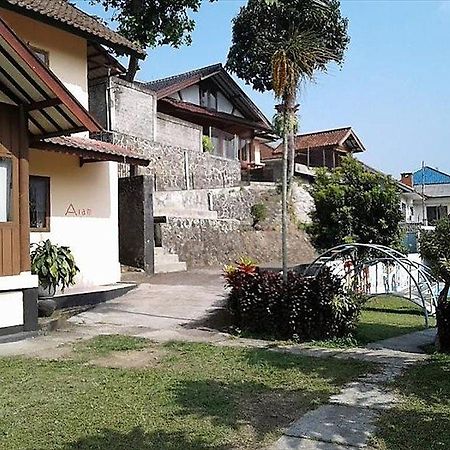 Villa Tunas Alam Mutiara Puncak Luaran gambar