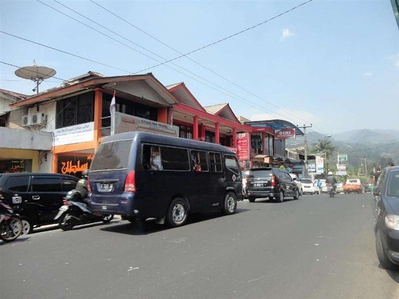 Villa Tunas Alam Mutiara Puncak Luaran gambar