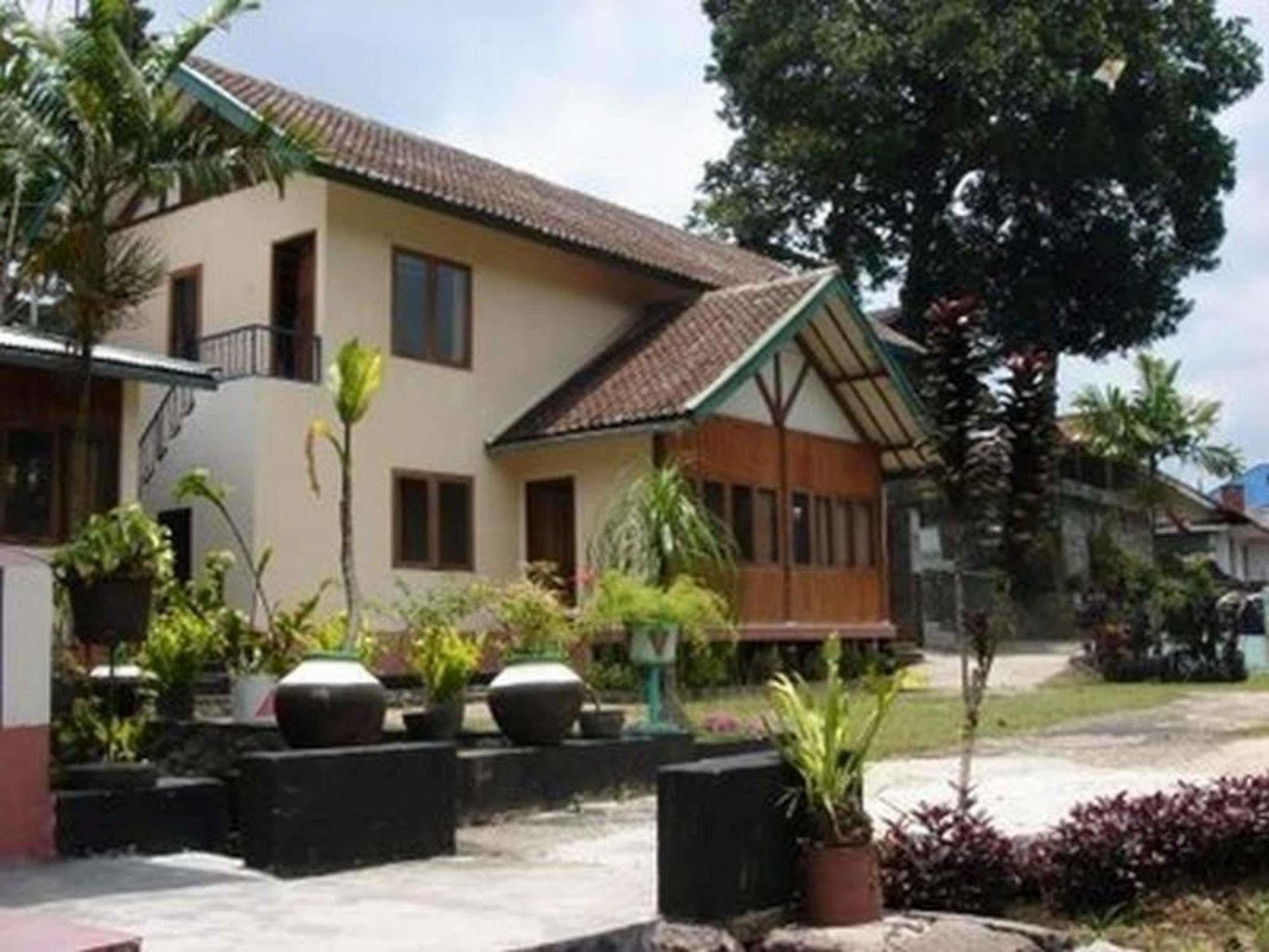 Villa Tunas Alam Mutiara Puncak Luaran gambar